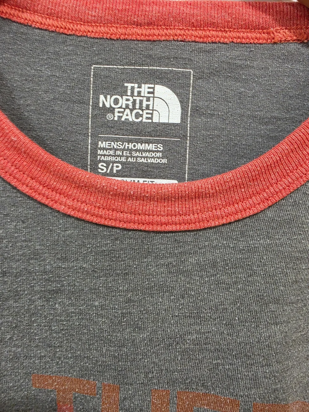 The North Face Gray T-Shirt with Red Ringer Trim & Logo Size S